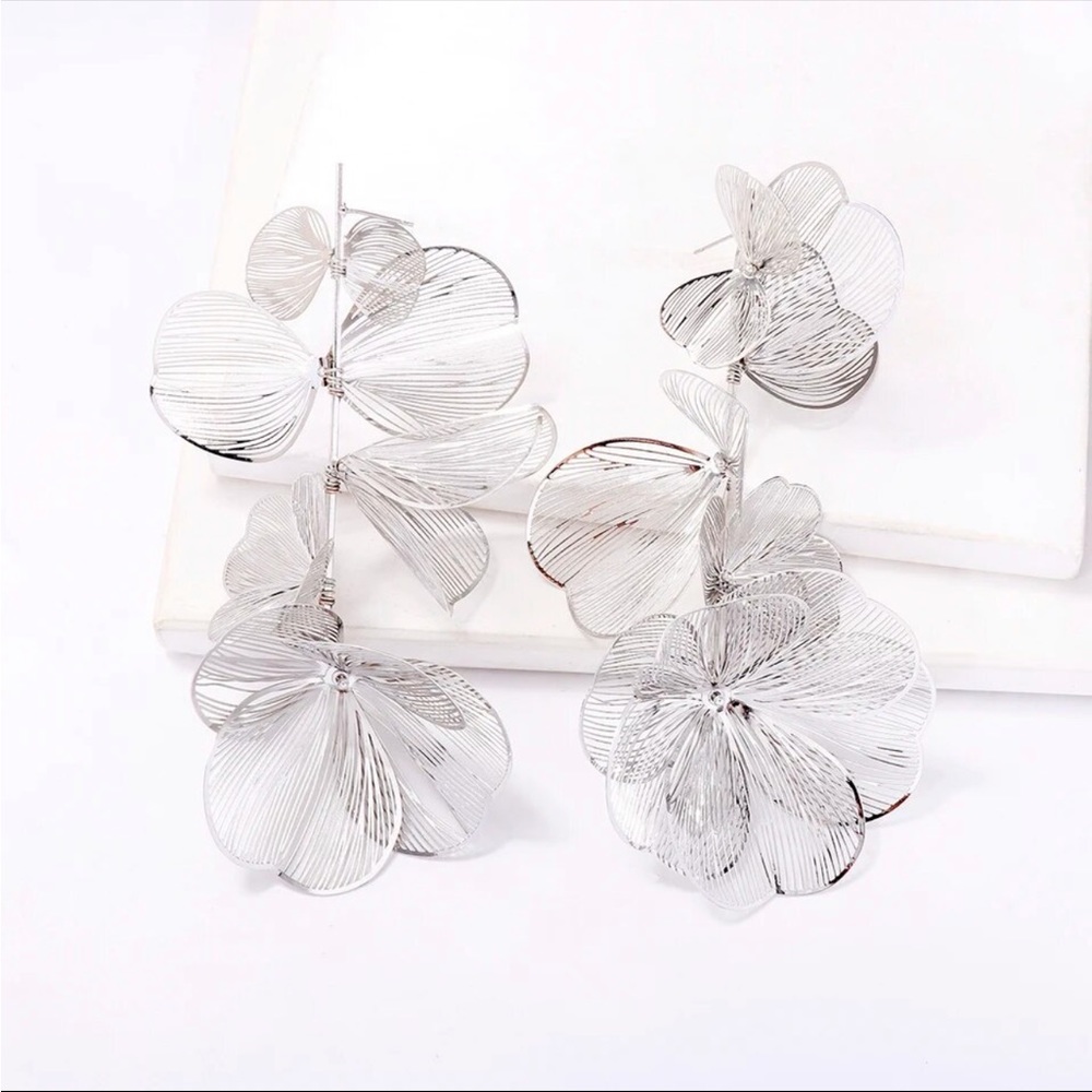 ZARA Silver Earring Long Tassel Flower Drop Dangle Jewelry